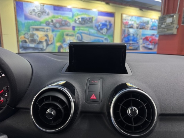 AudiA1 Sportback Active Kit 1.4 TFSI 92 kW (125 CV) S tronic Vehículo usado en Barcelona - 23 AudiA1 Sportback Active Kit 1.4 TFSI 92 kW (125 CV) S tronic Vehículo usado en Barcelona - 23