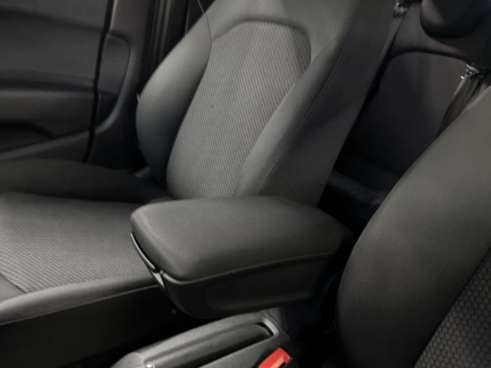 AudiA1 Sportback Active Kit 1.4 TFSI 92 kW (125 CV) S tronic Vehículo usado en Barcelona - 28 AudiA1 Sportback Active Kit 1.4 TFSI 92 kW (125 CV) S tronic Vehículo usado en Barcelona - 28