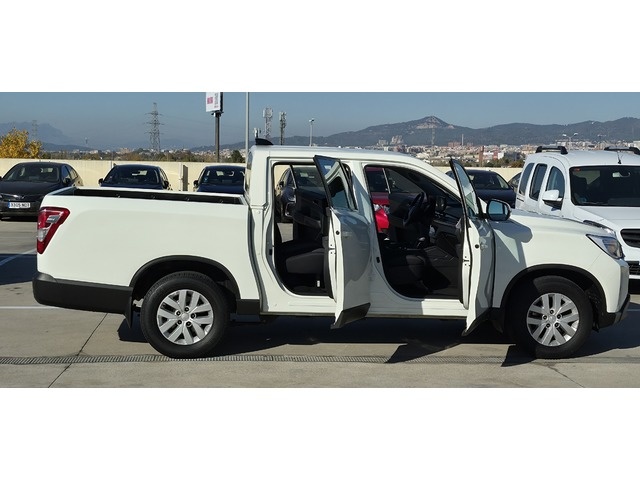 SsangyongMusso Sports D22DTR Premium 4x4 Auto 149 kW (202 CV) Vehículo usado en Barcelona - 6