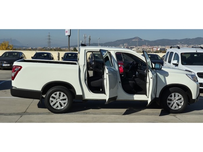 SsangyongMusso Sports D22DTR Premium 4x4 Auto 149 kW (202 CV) Vehículo usado en Barcelona - 6 SsangyongMusso Sports D22DTR Premium 4x4 Auto 149 kW (202 CV) Vehículo usado en Barcelona - 6