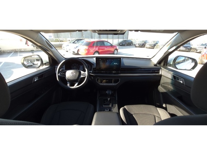 SsangyongMusso Sports D22DTR Premium 4x4 Auto 149 kW (202 CV) Vehículo usado en Barcelona - 14 SsangyongMusso Sports D22DTR Premium 4x4 Auto 149 kW (202 CV) Vehículo usado en Barcelona - 14