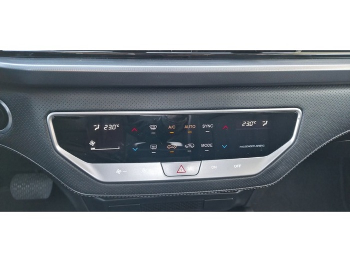 SsangyongMusso Sports D22DTR Premium 4x4 Auto 149 kW (202 CV) Vehículo usado en Barcelona - 22 SsangyongMusso Sports D22DTR Premium 4x4 Auto 149 kW (202 CV) Vehículo usado en Barcelona - 22