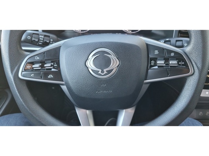 SsangyongMusso Sports D22DTR Premium 4x4 Auto 149 kW (202 CV) Vehículo usado en Barcelona - 26 SsangyongMusso Sports D22DTR Premium 4x4 Auto 149 kW (202 CV) Vehículo usado en Barcelona - 26