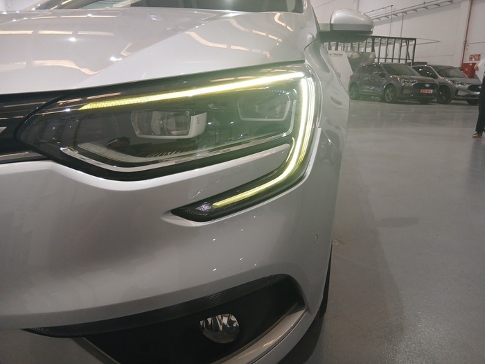 Renault Megane Sport Tourer Zen TCe 103 kW (140 CV) GPF - 4 Renault Megane Sport Tourer Zen TCe 103 kW (140 CV) GPF - 4