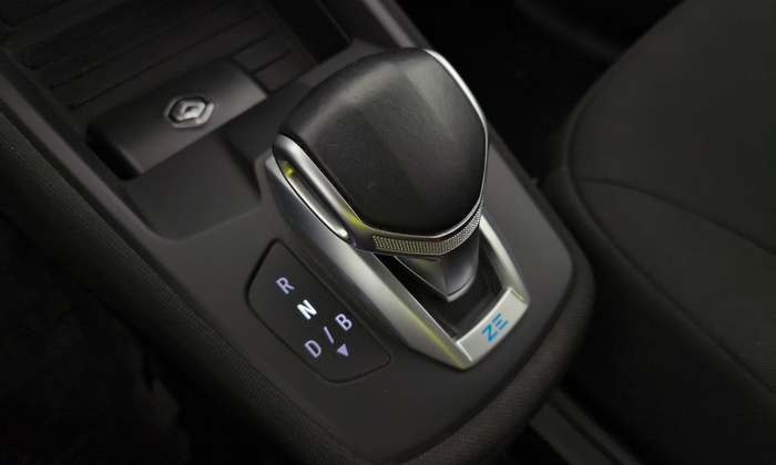 Renault Zoe Zen 100 kW R135 Bateria 50kWh 99 kW (135 CV) - 24 Renault Zoe Zen 100 kW R135 Bateria 50kWh 99 kW (135 CV) - 24