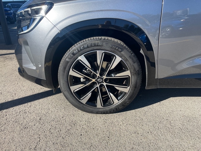 Renault Austral Techno Mild Hybrid Auto 116 kW (158 CV) - 4 Renault Austral Techno Mild Hybrid Auto 116 kW (158 CV) - 4
