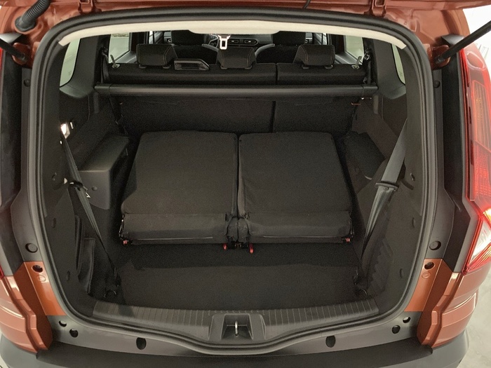 Dacia Jogger Extreme Go ECO-G 74 kW (100 CV) - 6 Dacia Jogger Extreme Go ECO-G 74 kW (100 CV) - 6