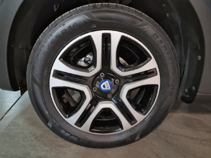 Dacia Sandero SL Aniversario TCE 74 kW (100 CV) GLP - 4 Dacia Sandero SL Aniversario TCE 74 kW (100 CV) GLP - 4