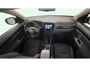 Mitsubishi Outlander 200 MPI Motion 2WD CVT 110 kW (150 CV)