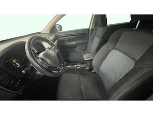 Mitsubishi Outlander 200 MPI Motion 2WD CVT 110 kW (150 CV)
