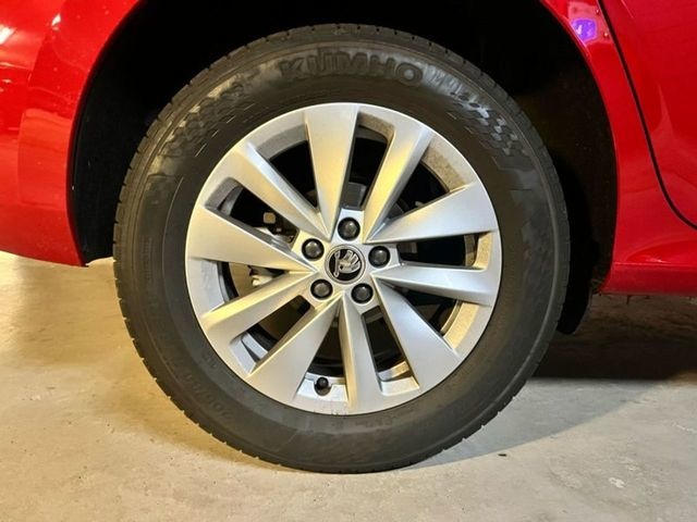 Skoda Kamiq 1.0 TSI Selection 85 kW (116 CV) Vehículo usado en Las Palmas - 4 Skoda Kamiq 1.0 TSI Selection 85 kW (116 CV) Vehículo usado en Las Palmas - 4