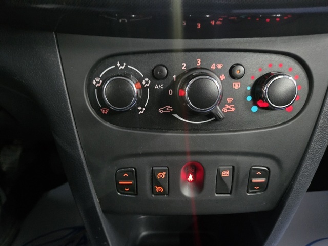 DaciaSandero Stepway TCe 66 kW (90 CV) Vehículo usado en Barcelona - 7