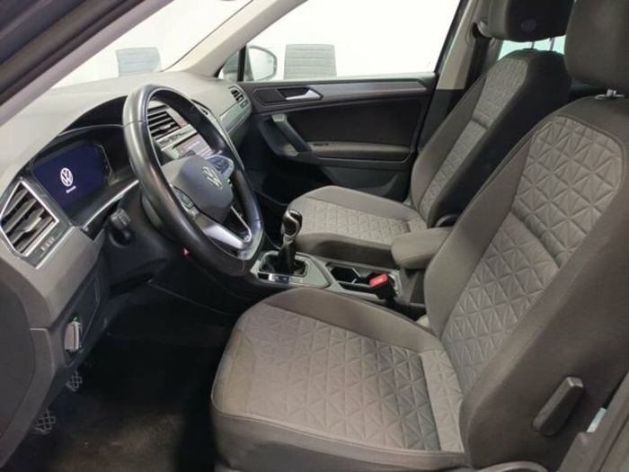 Volkswagen Tiguan Connect 1.5 TSI 110 kW (150 CV) Vehículo usado en Las Palmas - 7 Volkswagen Tiguan Connect 1.5 TSI 110 kW (150 CV) Vehículo usado en Las Palmas - 7