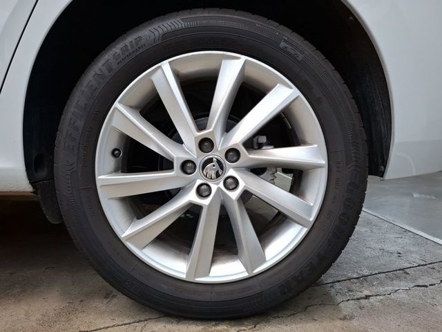 Skoda Kamiq 1.0 TSI Selection 85 kW (116 CV) Vehículo usado en Las Palmas - 4