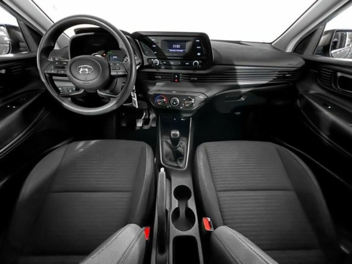 Hyundai i20 1.2 MPI Sense 62 kW (84 CV) Vehículo usado en Las Palmas - 4 Hyundai i20 1.2 MPI Sense 62 kW (84 CV) Vehículo usado en Las Palmas - 4