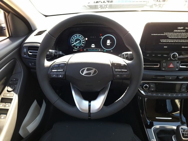 Hyundai i30 1.0 T-GDi 48V Smart 74 kW (100 CV) Vehículo usado en Las Palmas - 13