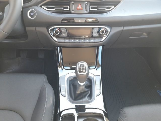 Hyundai i30 1.0 T-GDi 48V Smart 74 kW (100 CV) Vehículo usado en Las Palmas - 20