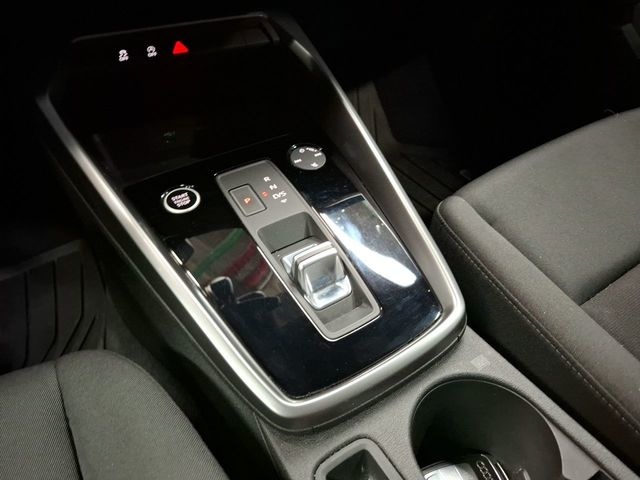 Audi A3 Sportback Edition 30 TFSI MHEV 81 kW (110 CV) S tronic Vehículo usado en Las Palmas - 8