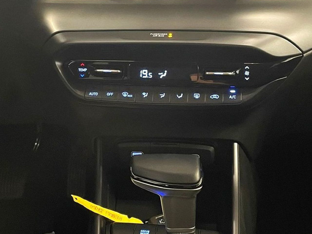 Hyundai Bayon 1.0 TGDI 48V Blackline 74 kW (100 CV) Vehículo usado en Las Palmas - 9 Hyundai Bayon 1.0 TGDI 48V Blackline 74 kW (100 CV) Vehículo usado en Las Palmas - 9