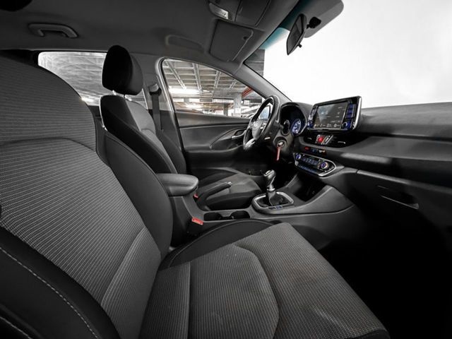 Hyundai i30 1.0 T-GDi Sense+ 88 kW (120 CV) Vehículo usado en Las Palmas - 9