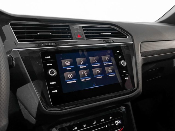 Volkswagen Tiguan R-Line 1.4 TSI PHEV 180 kW (245 CV) DSG Vehículo usado en Las Palmas - 6 Volkswagen Tiguan R-Line 1.4 TSI PHEV 180 kW (245 CV) DSG Vehículo usado en Las Palmas - 6