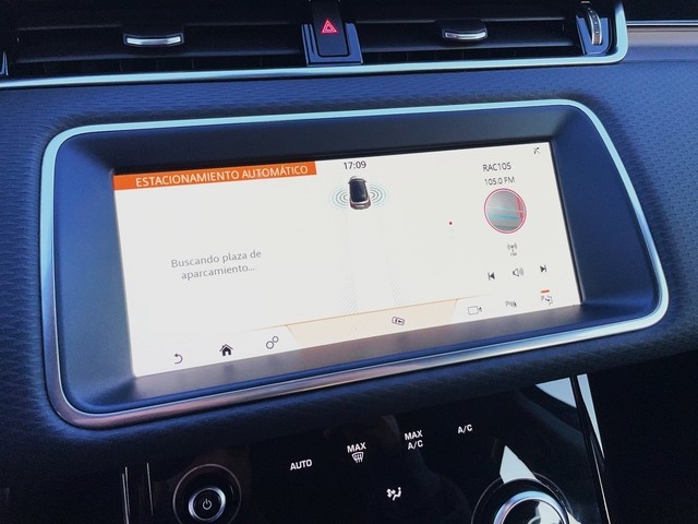 Land RoverRange Rover Evoque D150 MHEV Standard 4WD Auto 110 kW (150 CV) Vehículo usado en Barcelona - 24