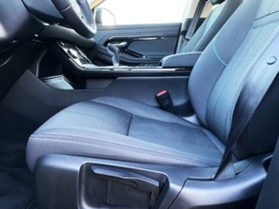 Land Rover Range Rover Evoque D150 MHEV Standard 4WD Auto 110 kW (150 CV) Land Rover Range Rover Evoque D150 MHEV Standard 4WD Auto 110 kW (150 CV)