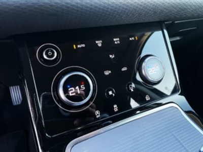 Land Rover Range Rover Evoque D150 MHEV Standard 4WD Auto 110 kW (150 CV) Land Rover Range Rover Evoque D150 MHEV Standard 4WD Auto 110 kW (150 CV)