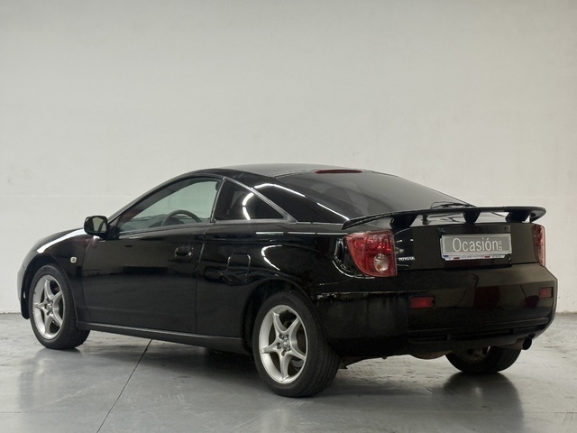 ToyotaCelica 1.8 VVT-I 105 kW (143 CV) Vehículo usado en Barcelona - 12 ToyotaCelica 1.8 VVT-I 105 kW (143 CV) Vehículo usado en Barcelona - 12