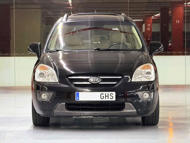 KiaCarens 2.0 CRDI VGT Emotion 103 kW (140 CV) Vehículo usado en Barcelona - 2 KiaCarens 2.0 CRDI VGT Emotion 103 kW (140 CV) Vehículo usado en Barcelona - 2