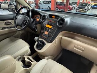 Kia Carens 2.0 CRDI VGT Emotion 103 kW (140 CV) Kia Carens 2.0 CRDI VGT Emotion 103 kW (140 CV)