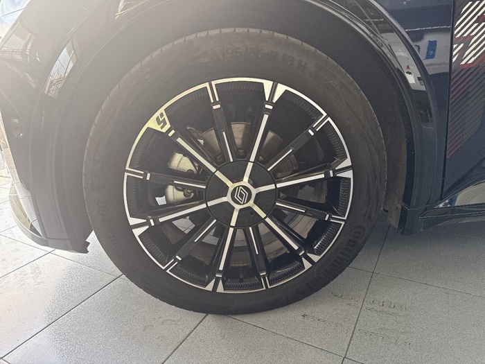 Renault 5 E-Tech Iconic Cinq Autonomía Confort 110 kW (150 CV) - 4 Renault 5 E-Tech Iconic Cinq Autonomía Confort 110 kW (150 CV) - 4