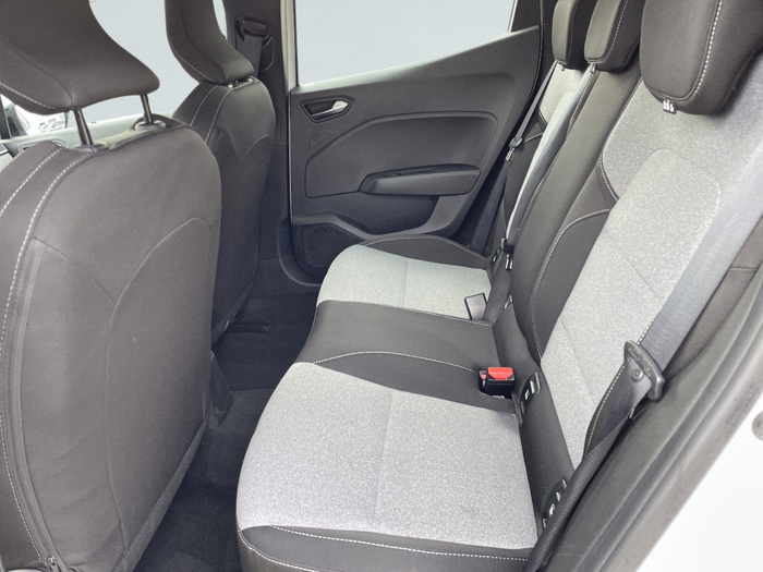 Renault Clio Evolution dCi 74 kW (100 CV) - 12 Renault Clio Evolution dCi 74 kW (100 CV) - 12