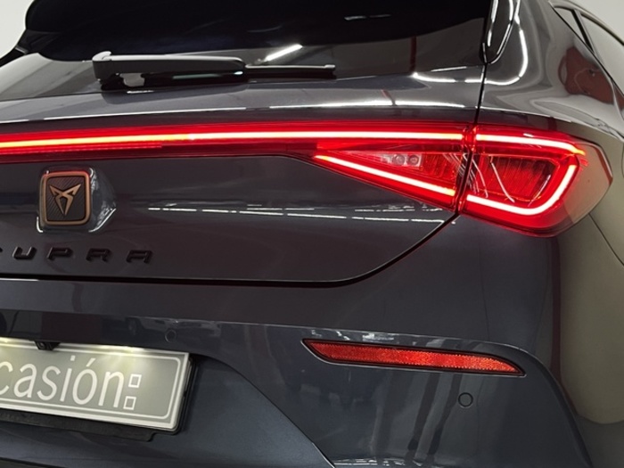 CUPRALeón 1.5 eTSI DSG 110 kW (150 CV) Vehículo usado en Barcelona - 13 CUPRALeón 1.5 eTSI DSG 110 kW (150 CV) Vehículo usado en Barcelona - 13