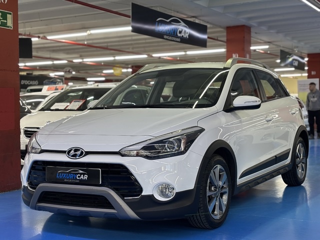 Hyundaii20 Active 1.0 TGDI Klass 74 kW (100 CV) Vehículo usado en Barcelona - 7