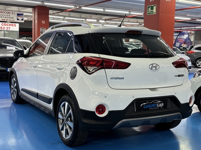 Hyundaii20 Active 1.0 TGDI Klass 74 kW (100 CV) Vehículo usado en Barcelona - 12