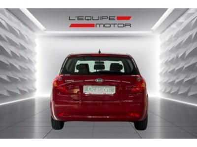 Kia Ceed 1.4 CVVT Concept 80 kW (109 CV) Kia Ceed 1.4 CVVT Concept 80 kW (109 CV)