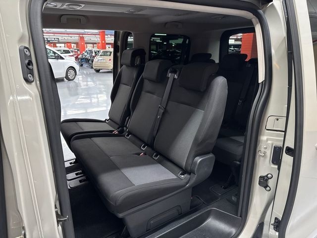 CitroenSpacetourer BlueHDi 145 Talla M Shine 107 kW (145 CV) Vehículo usado en Barcelona - 9 CitroenSpacetourer BlueHDi 145 Talla M Shine 107 kW (145 CV) Vehículo usado en Barcelona - 9