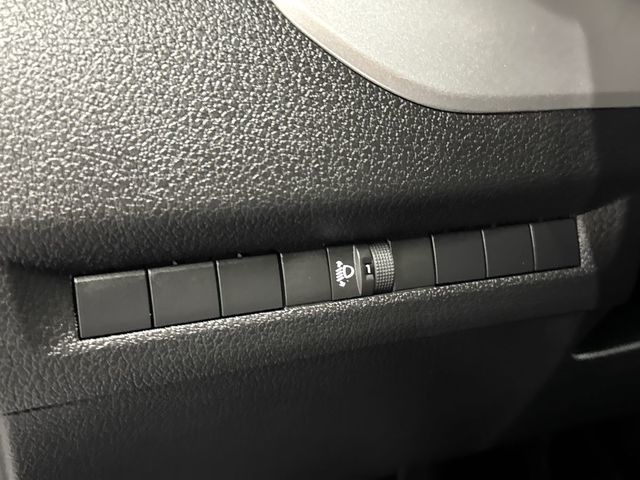 CitroenSpacetourer BlueHDi 145 Talla M Shine 107 kW (145 CV) Vehículo usado en Barcelona - 22 CitroenSpacetourer BlueHDi 145 Talla M Shine 107 kW (145 CV) Vehículo usado en Barcelona - 22