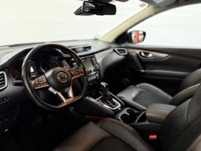 Nissan Qashqai DIG-T 160 Tekna DCT 117 kW (160 CV) Nissan Qashqai DIG-T 160 Tekna DCT 117 kW (160 CV)