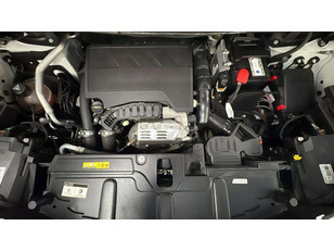 Peugeot 3008 PureTech 130 S&S Allure 96 kW (130 CV)