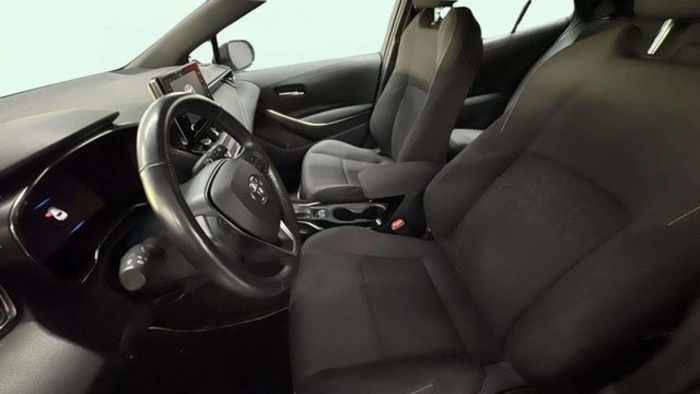 ToyotaCorolla 125H Business E-CVT 90 kW (122 CV) Vehículo usado en Barcelona - 9 ToyotaCorolla 125H Business E-CVT 90 kW (122 CV) Vehículo usado en Barcelona - 9