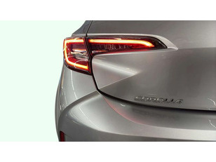 Toyota Corolla 125H Business E-CVT 90 kW (122 CV)