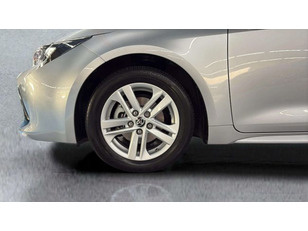 Toyota Corolla 125H Business E-CVT 90 kW (122 CV)