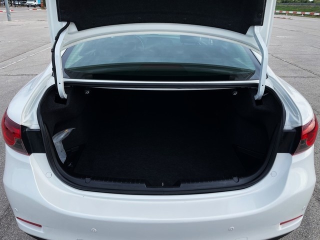 MazdaMazda 6 2.0 GE Style + Pack Comfort 107 kW (145 CV) Vehículo usado en Barcelona - 27