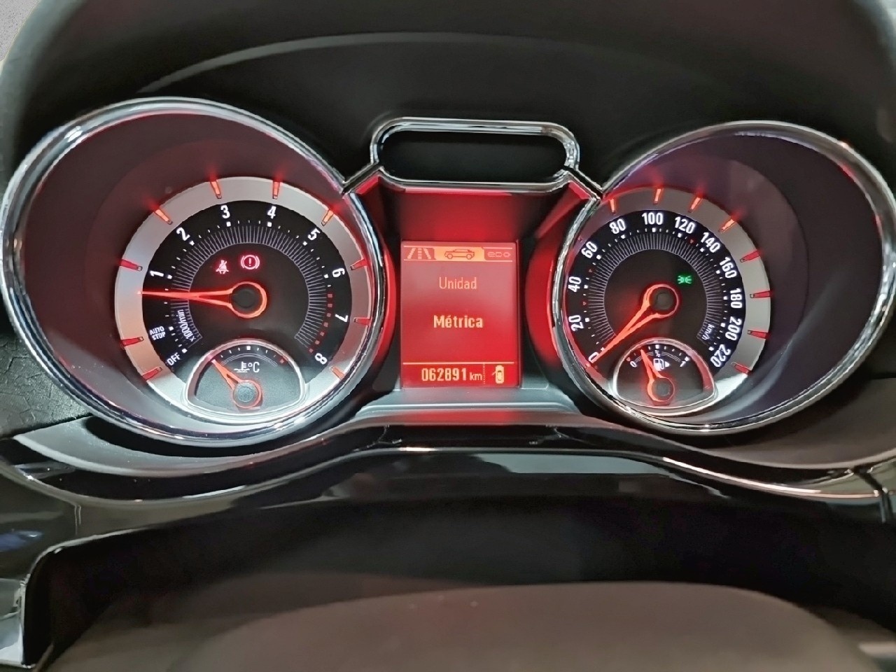 Opel Adam 1.4 XEL Glam 64 kW (87 CV) - 8