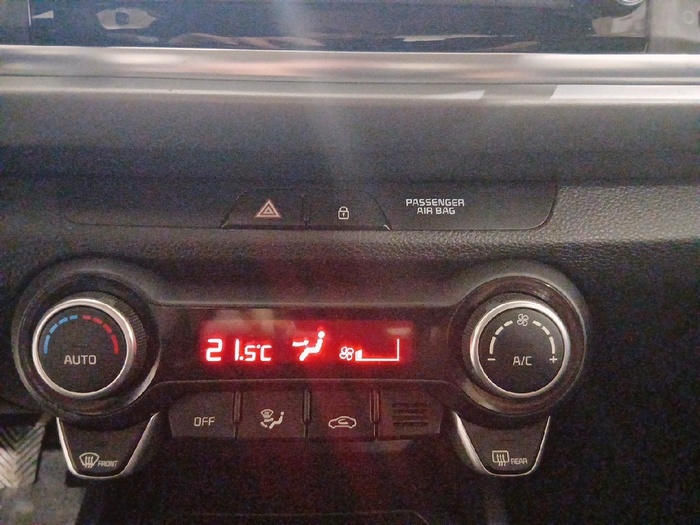 Kia Rio 1.2 DPi Concept 62 kW (84 CV) - 18 Kia Rio 1.2 DPi Concept 62 kW (84 CV) - 18