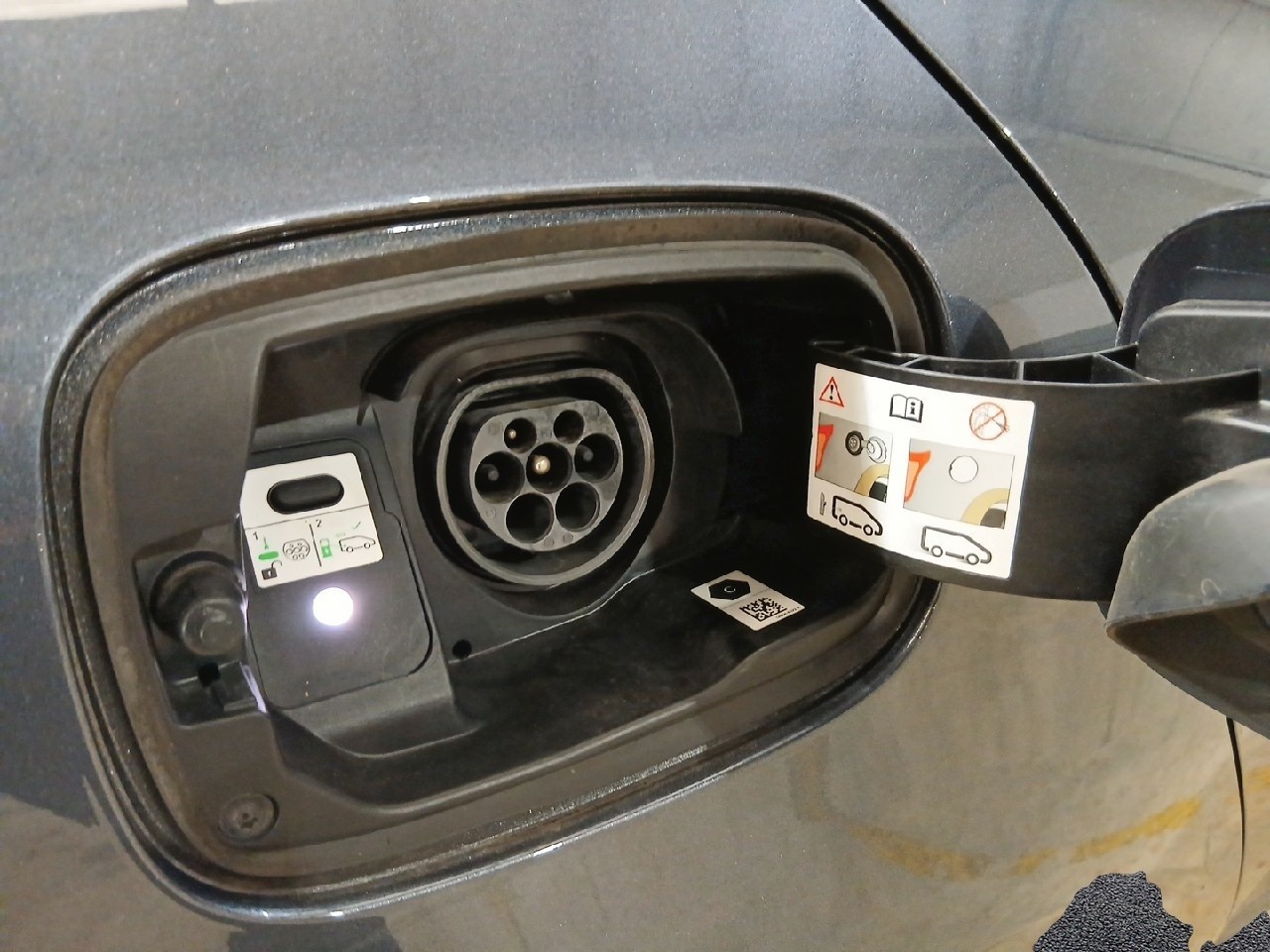 Renault Megane Zen E-Tech Híbrido 118 kW (160 CV) - 14