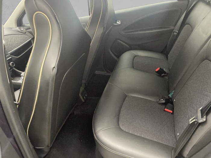 Renault Zoe Iconic R135 batería 50kWh 99 kW (135 CV) - 9 Renault Zoe Iconic R135 batería 50kWh 99 kW (135 CV) - 9