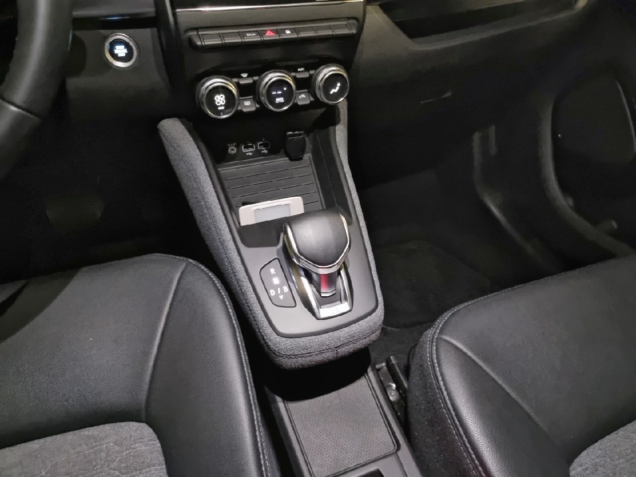 Renault Zoe Zen 100 kW R135 Bateria 50kWh 99 kW (135 CV) - 7